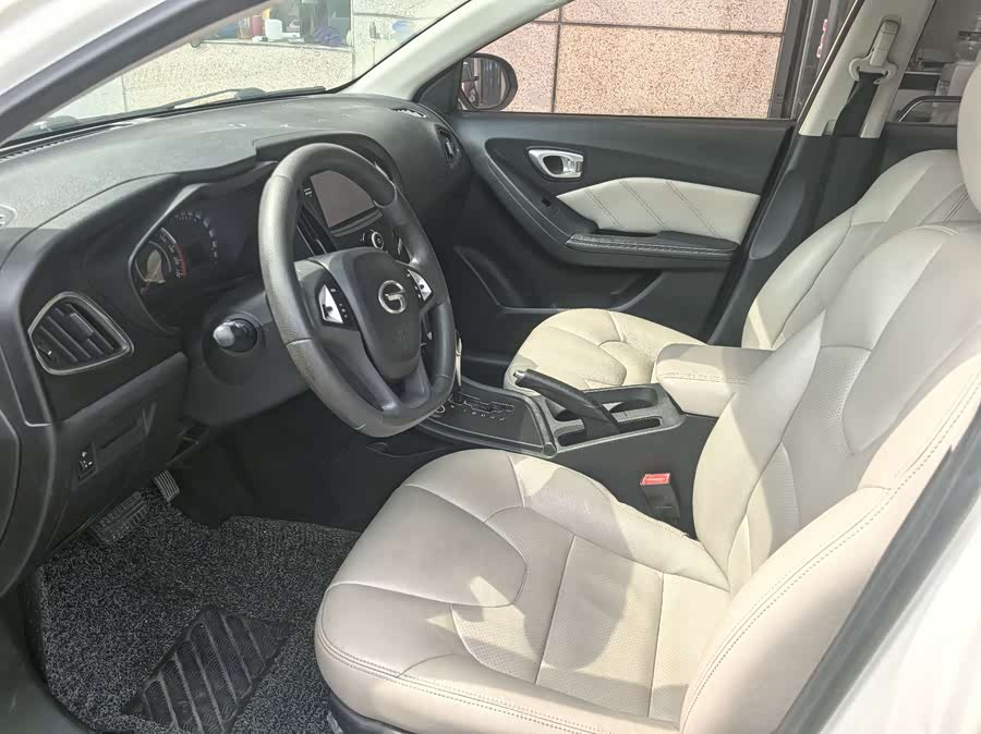 GAC Trumpchi GA3S 2015 car image #8