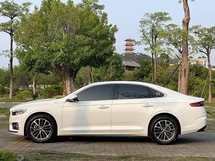 GEELY Monjaro MHEV 2024 car image #8