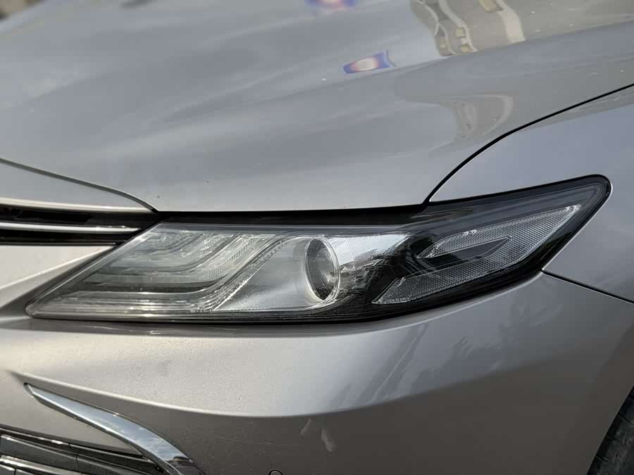 Toyota Camry 2023 imagem de carro #8