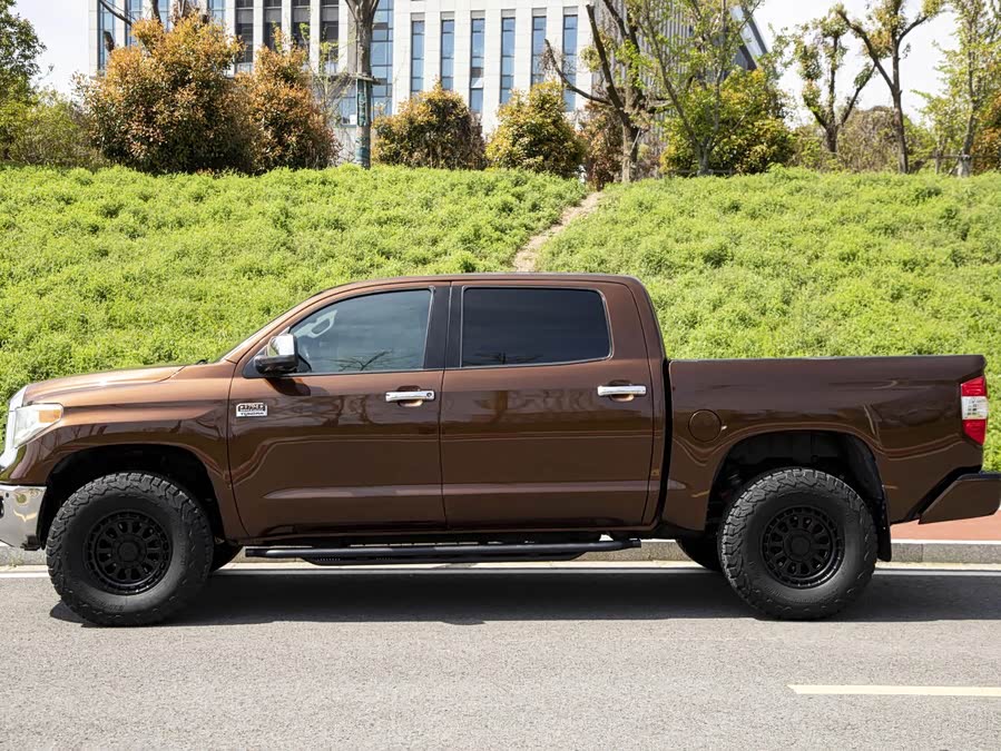 Toyota Tundra 2017 imagen de coche #8