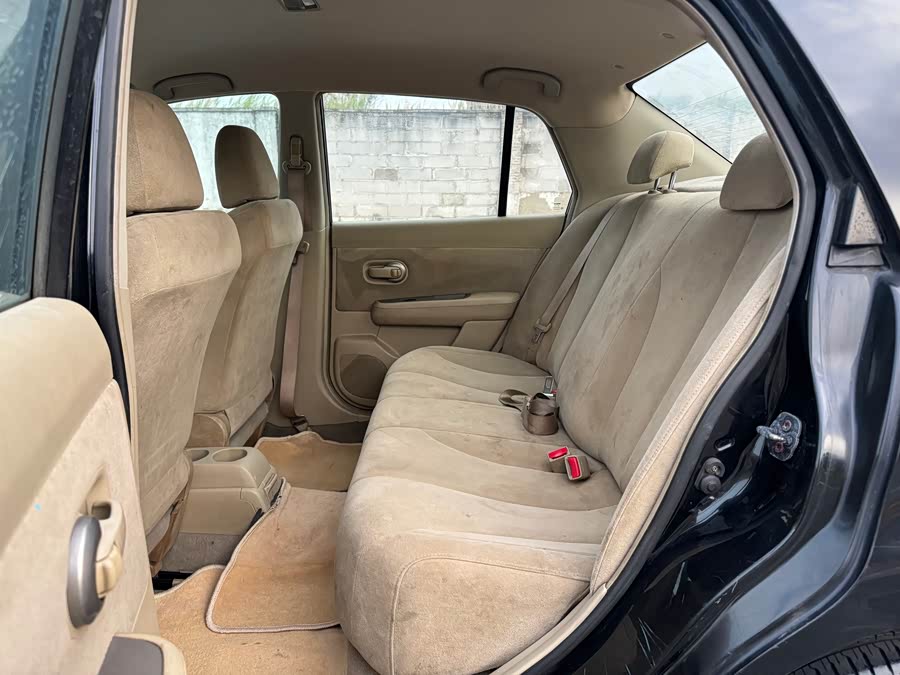 日产 颐达 2009 汽车图片 #8