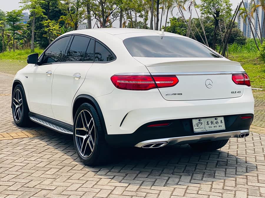 Mercedes-Benz GLE Coupe AMG 2018 #8 Mercedes-Benz GLE Coupe AMG 2018 car image #8