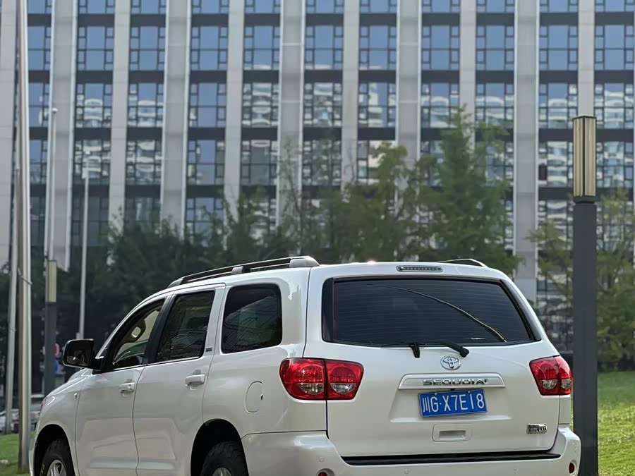 Toyota Sequoia 2016 #8 Toyota Sequoia 2016 imagen de coche #8