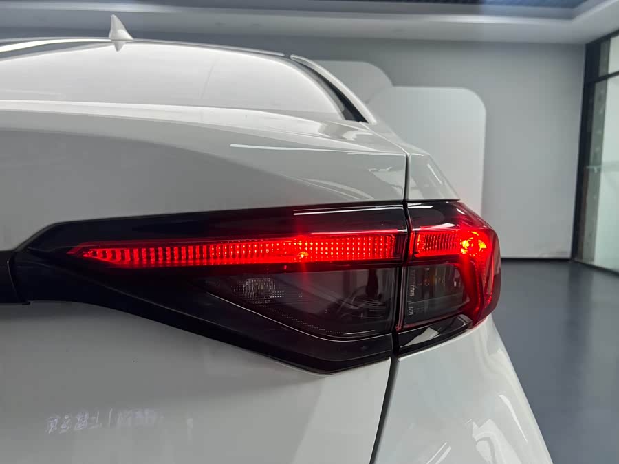 Toyota Allion 2021 car image #8