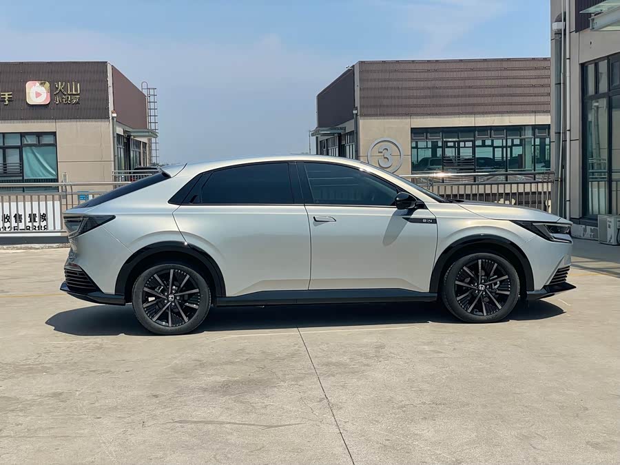 Honda e:NP2 2024 #8 Honda e:NP2 2024 car image #8