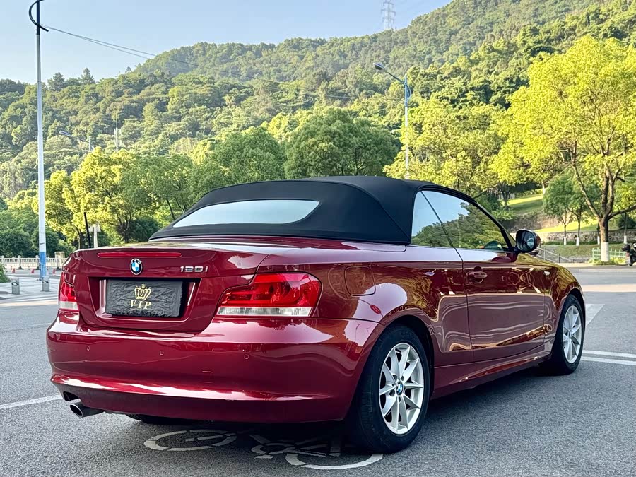 BMW 1 Series (Imported) 2012 car image #8