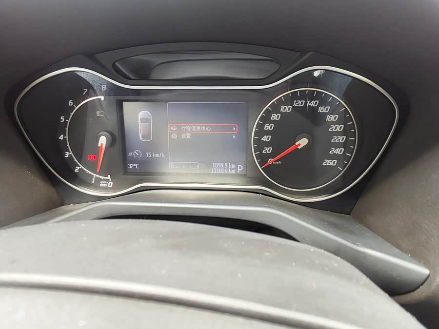 Ford Mondeo-Zhisheng 2011 car image #8