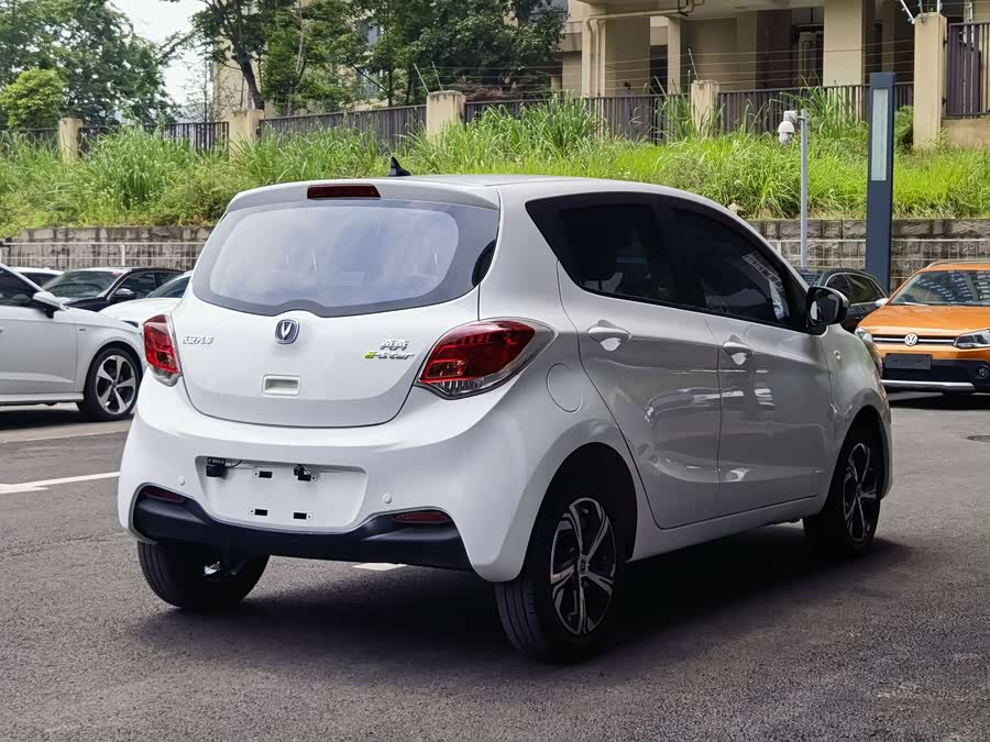 Changan BenBen E-Star 2022 car image #8