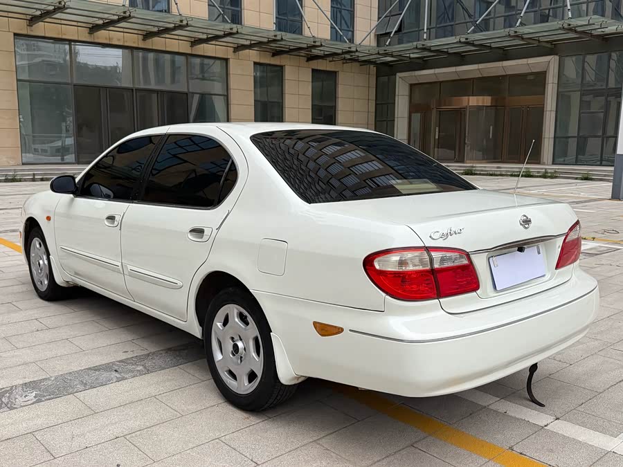 Nissan Cefiro 2002 изображение автомобиля #8