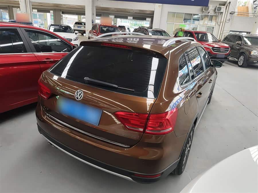 Volkswagen Cross Lavida 2017 immagine di auto #8