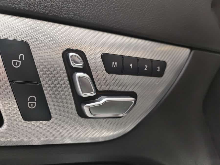 Mercedes-Benz SLC Class 2018 #8 Mercedes-Benz SLC Class 2018 car image #8