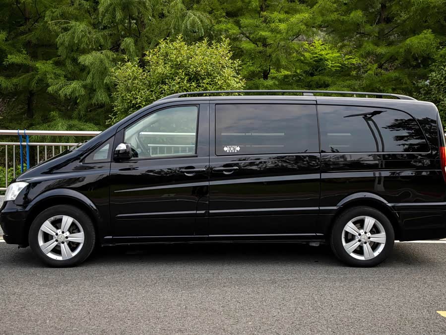 奔驰 唯雅诺 2013 汽车图片 #8