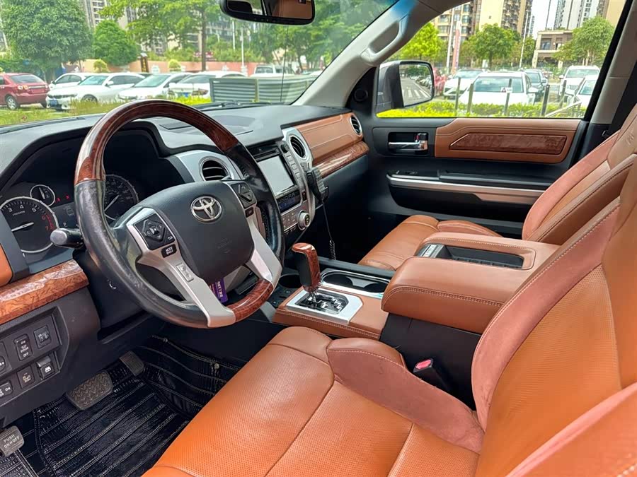 Toyota Tundra 2014 immagine di auto #8