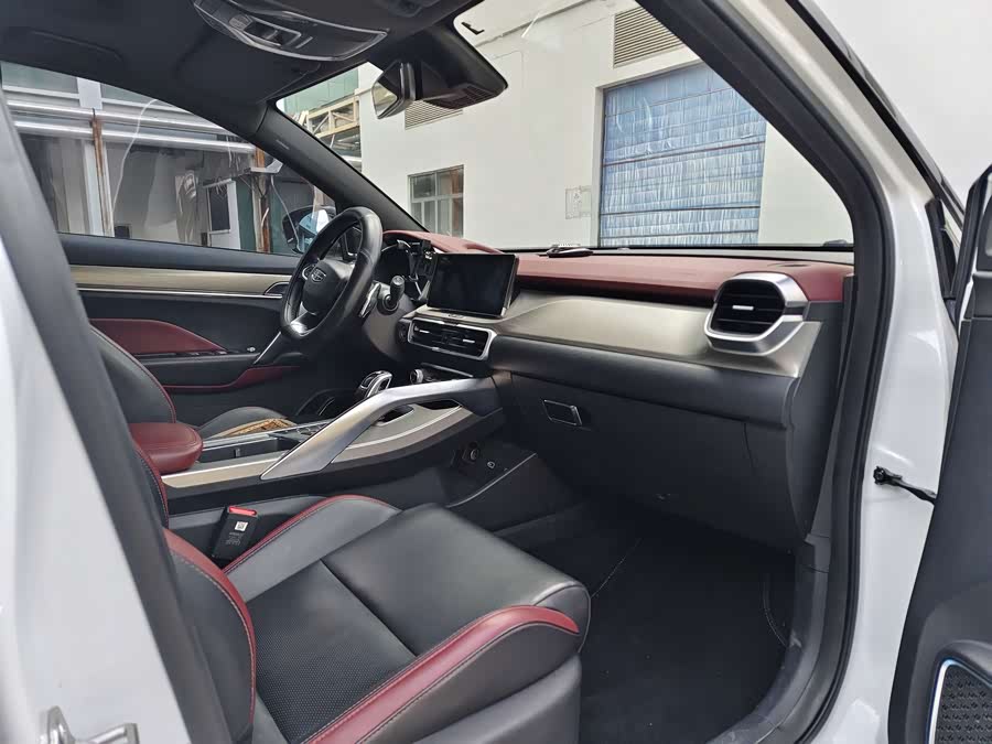 GEELY Coolray 2019 car image #8