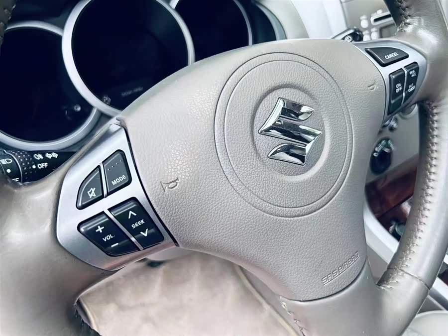 铃木 超级维特拉 2009 汽车图片 #8