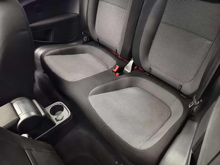 Volkswagen Beetle 2014 immagine di auto #8