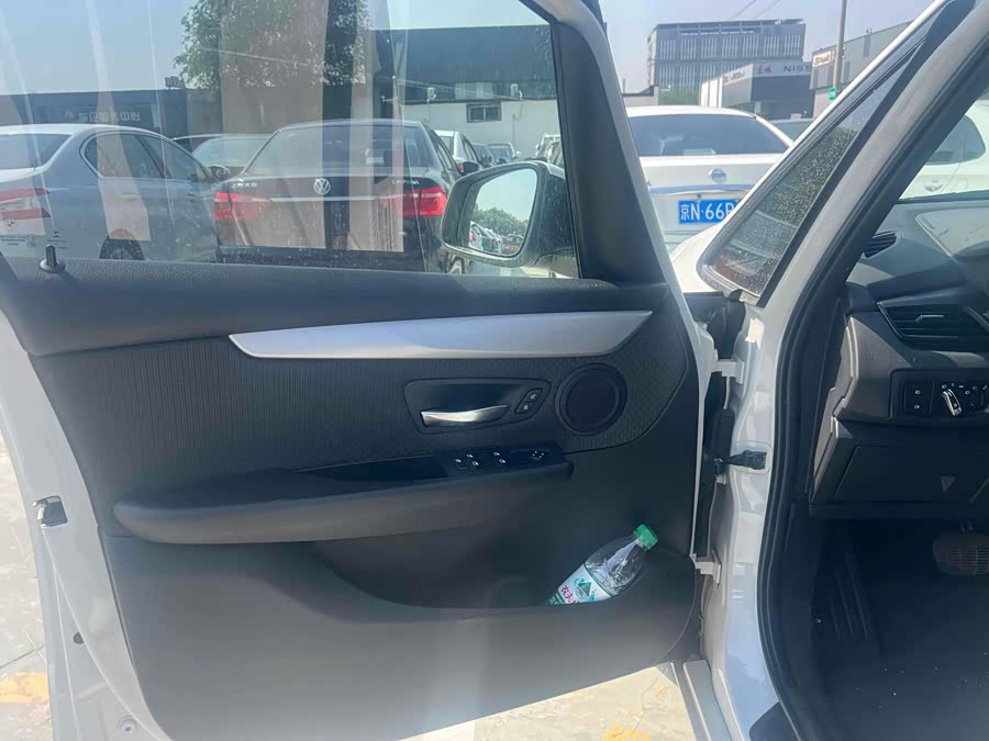 BMW 2 Series Tourer (Imported) 2015 #8 BMW 2 Series Tourer (Imported) 2015 car image #8