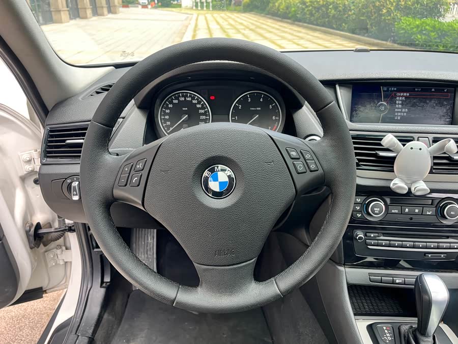 BMW X1 (Imported) 2013 car image #8