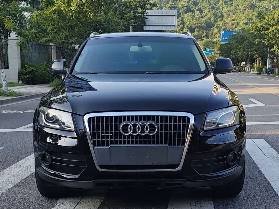 Audi Q5 2012 car image #8