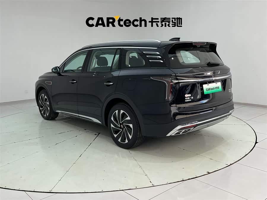 HongQi HS7 PHEV 2025 #8 HongQi HS7 PHEV 2025 car image #8