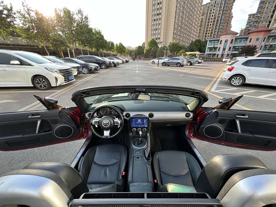 GEELY Monjaro MHEV 2012 imagem de carro #8