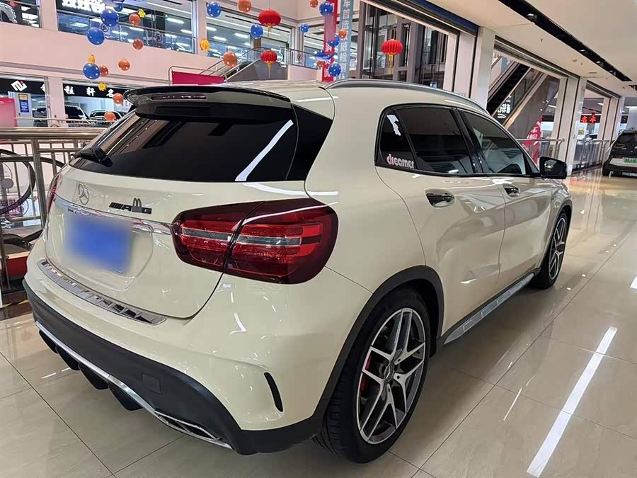 Mercedes-Benz GLA AMG 2018 car image #8