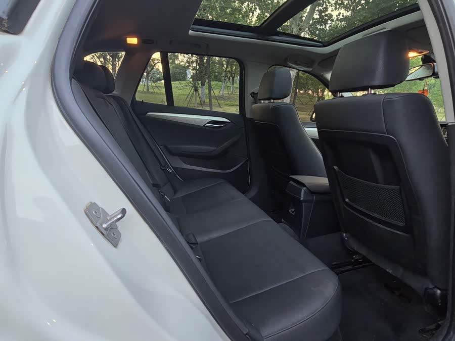 BMW X1 (Imported) 2013 car image #8