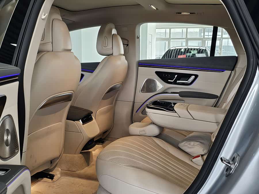Mercedes-Benz EQS Class 2023 car image #8