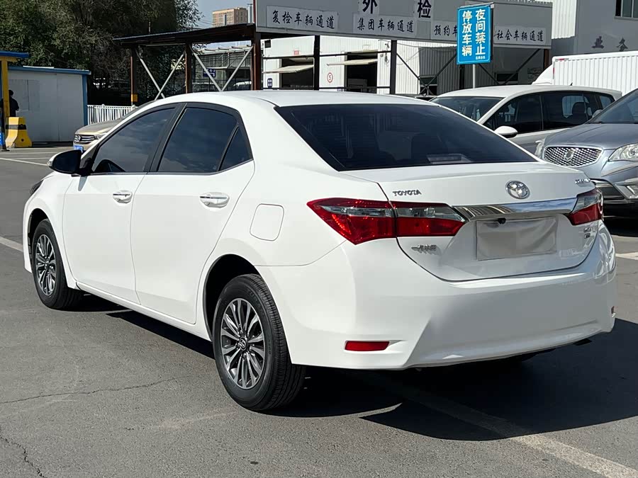 Toyota Corolla 2018 #8 Toyota Corolla 2018 car image #8