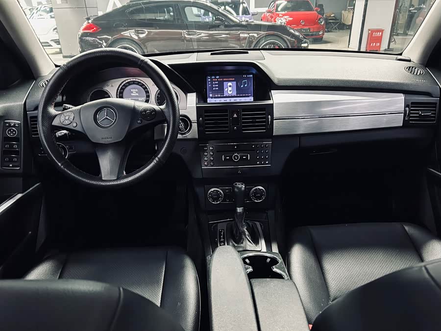 Mercedes-Benz GLK Class (Imported) 2010 car image #8