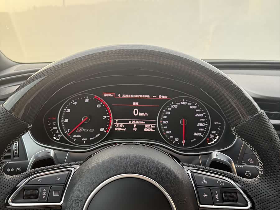 Audi RS 6 2018 صورة سيارة #8