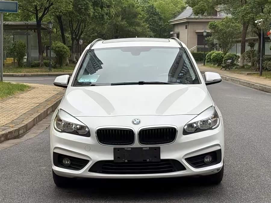 BMW 2 Series Gran Tourer 2016 #8 BMW 2 Series Gran Tourer 2016 صورة سيارة #8