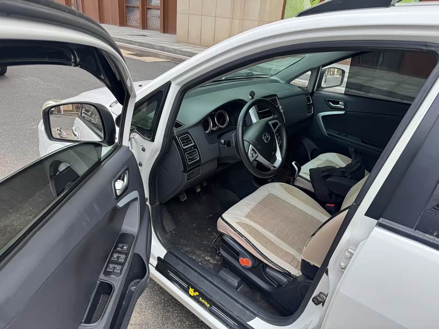 Suzuki Liana A6 2015 immagine di auto #8