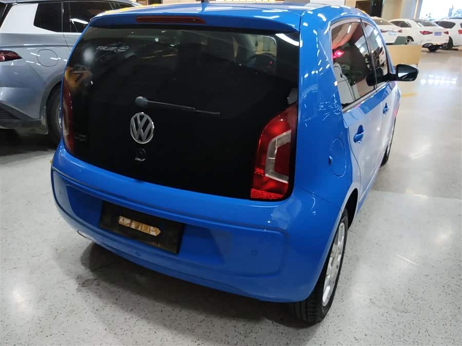 Volkswagen up! 2016 imagem de carro #8