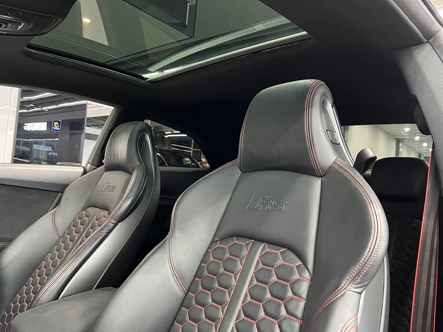 Audi RS 5 2021 car image #8