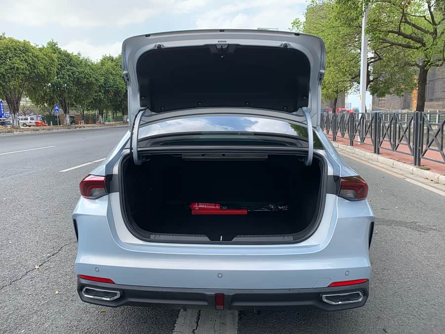 GAC Trumpchi Empow 2023 car image #8