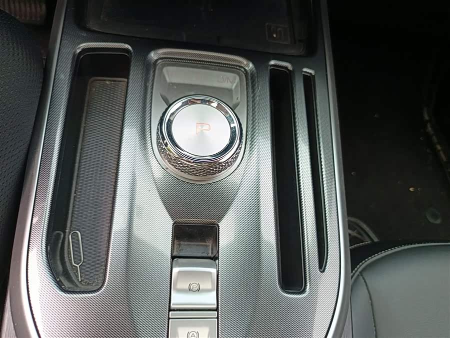 Haval Jolion 2021 #8 Haval Jolion 2021 صورة سيارة #8