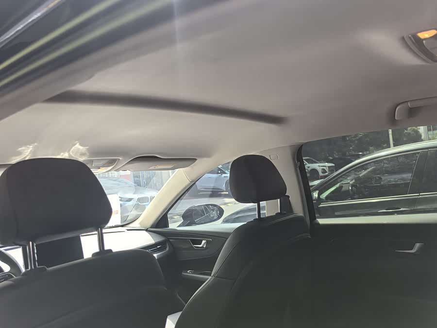 HongQi E-QM5 2023 immagine di auto #8