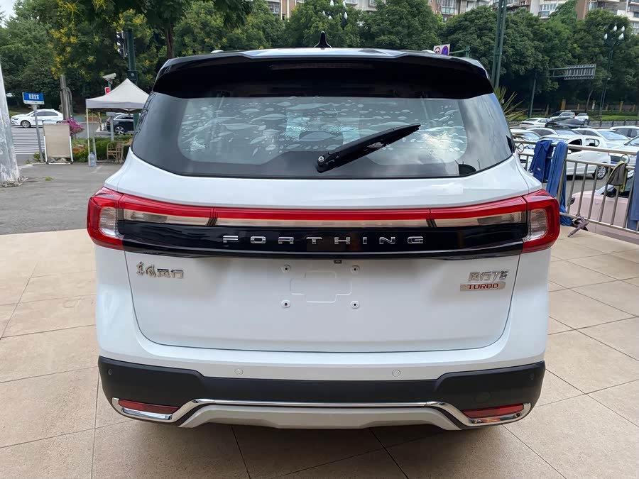 Forthing T5 2019 #8 Forthing T5 2019 immagine di auto #8