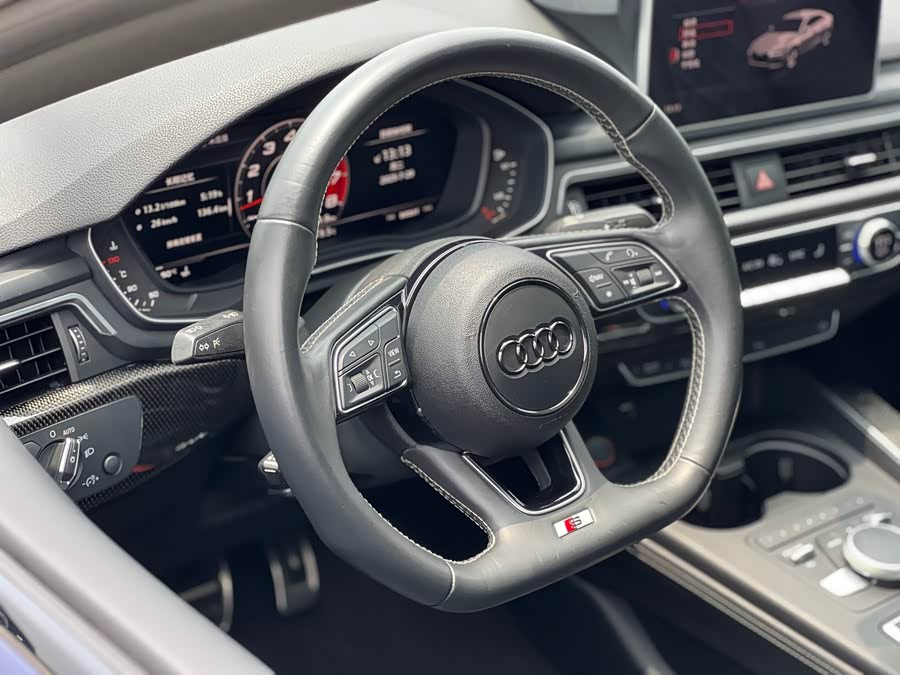 Audi S5 2018 car image #8