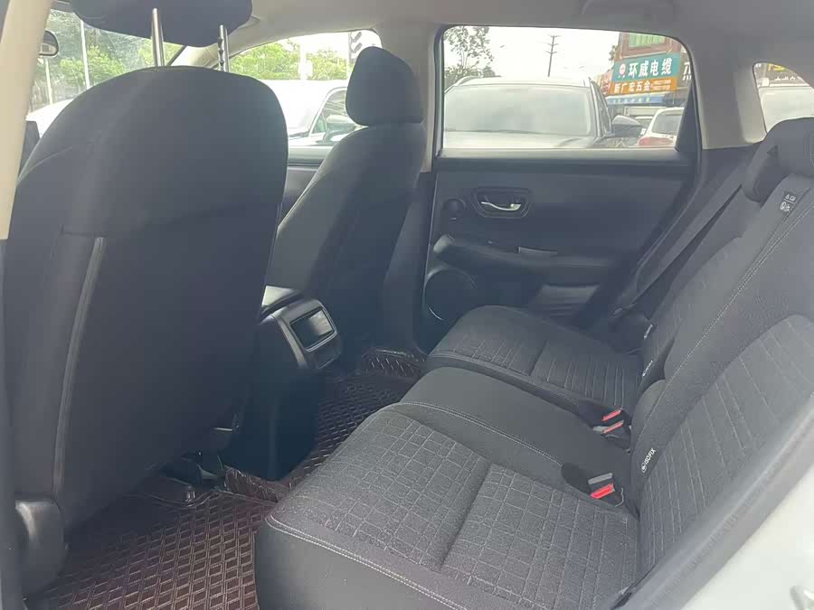 Honda ZR-V 2023 #8 Honda ZR-V 2023 car image #8