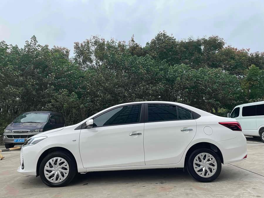 Vios 2023 car image #8