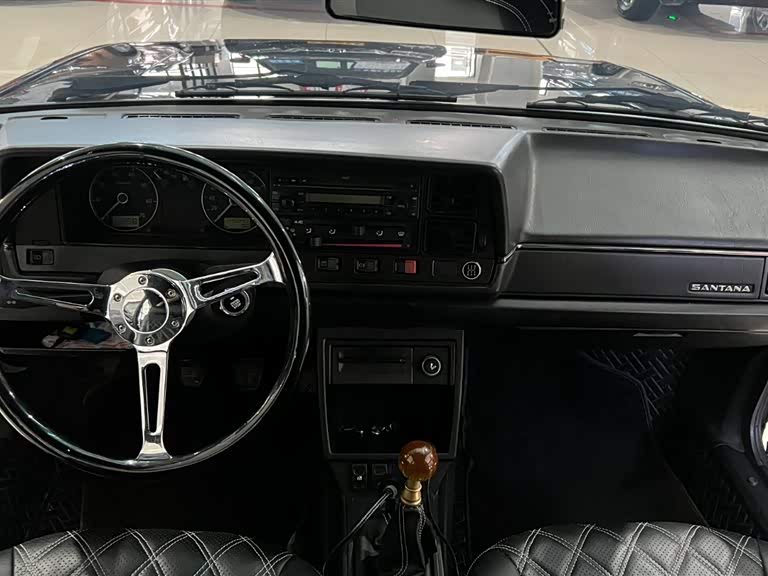 Volkswagen Santana Classic 2010 #8 Volkswagen Santana Classic 2010 صورة سيارة #8