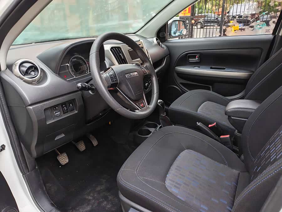 Haval H1 2016 car image #8