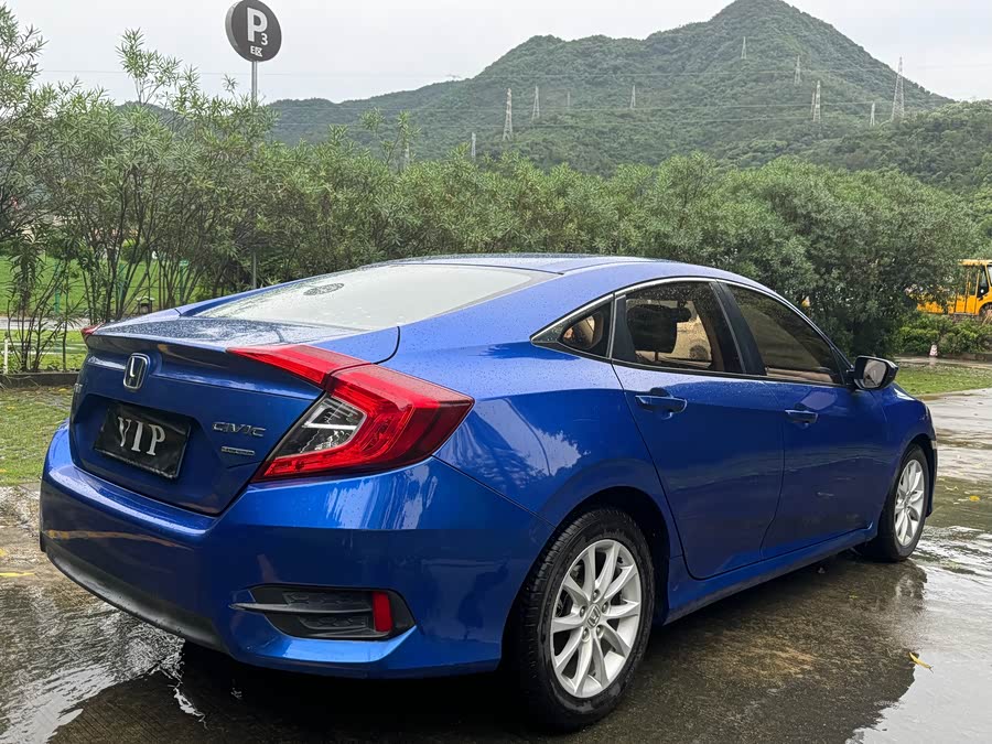 Honda Civic 2017 #8 Honda Civic 2017 car image #8