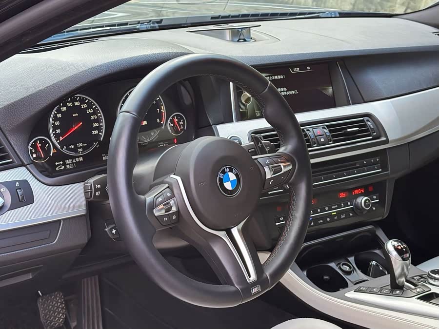 BMW M5 2014 #8 BMW M5 2014 car image #8