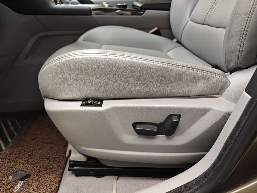 Peugeot 3008 2013 صورة سيارة #8