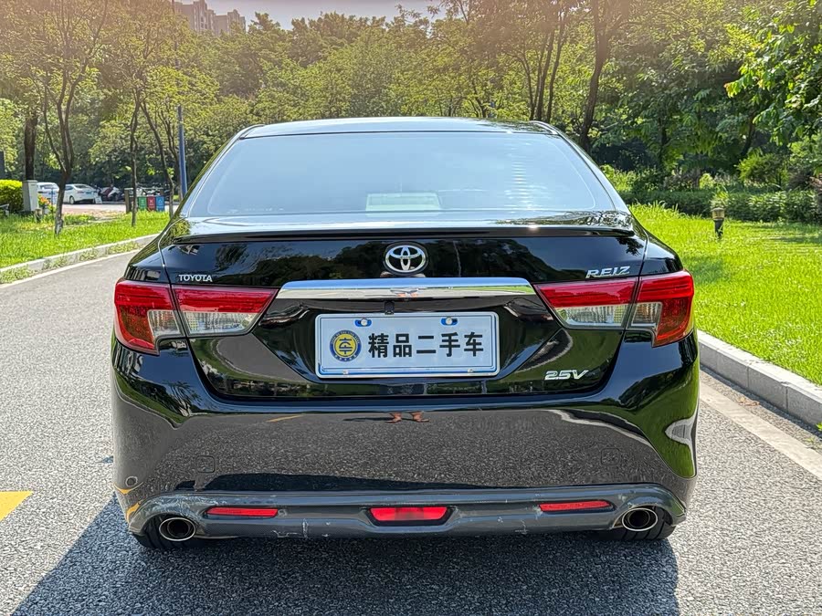 Toyota Reiz 2015 immagine di auto #8