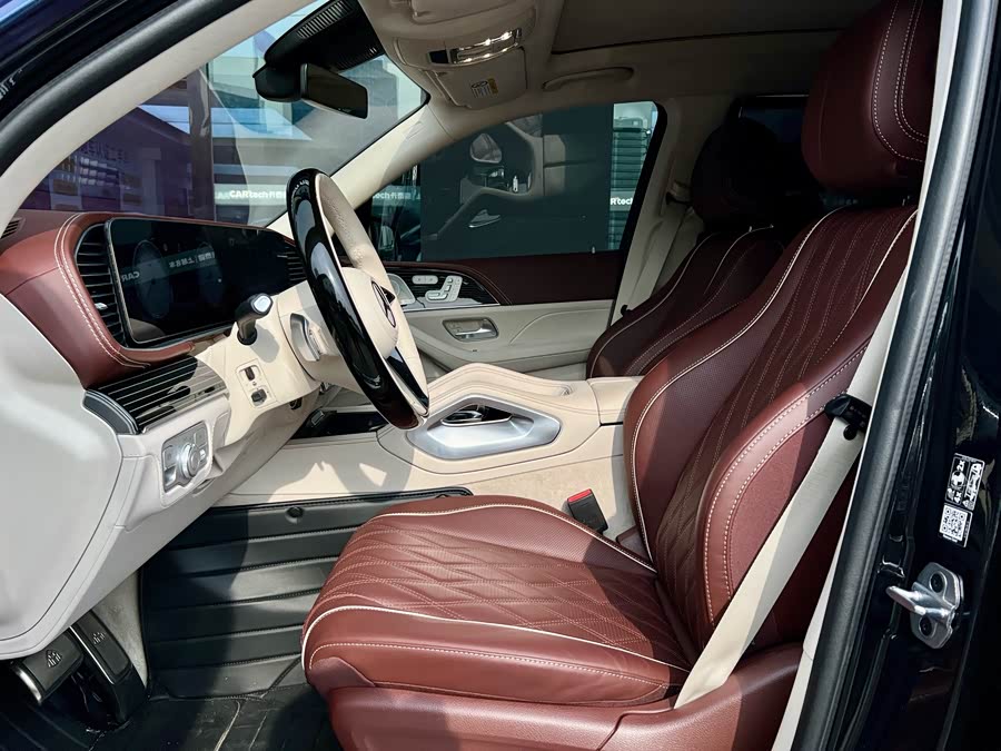 Mercedes-Benz Maybach GLS 2024 صورة سيارة #8