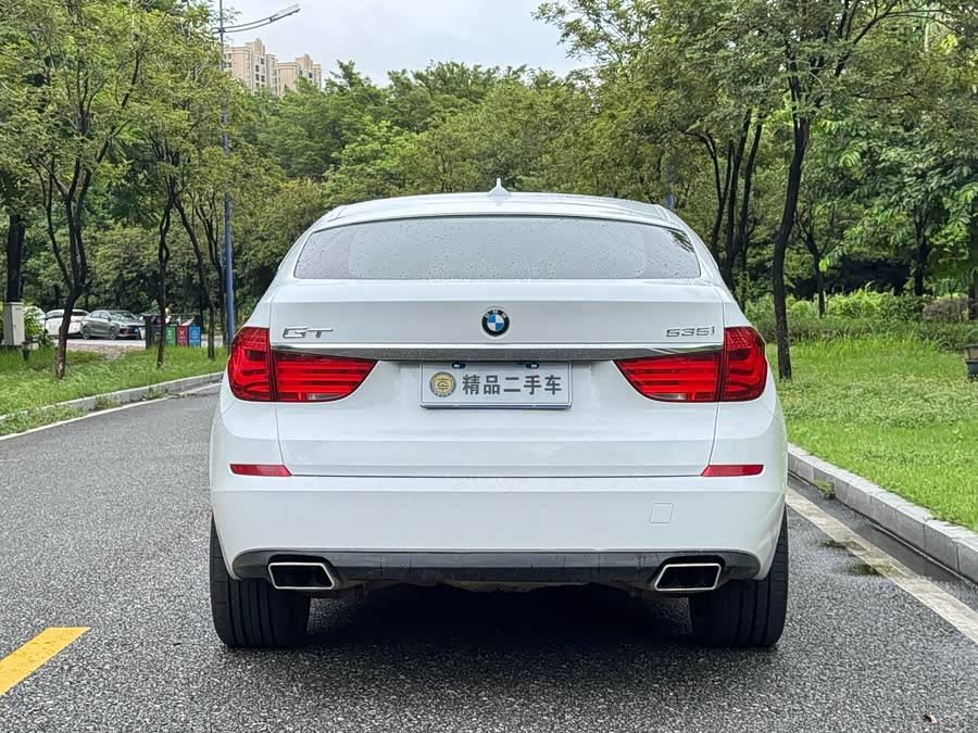 BMW 5 Series GT 2010 immagine di auto #8